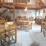 L'auberge De La Source Мини-отель