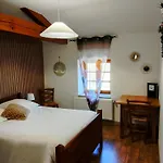 L'auberge De La Source Мини-отель