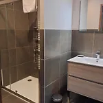 بيت ريفي L'auberge De La Source La Valla-sur-Rochefort